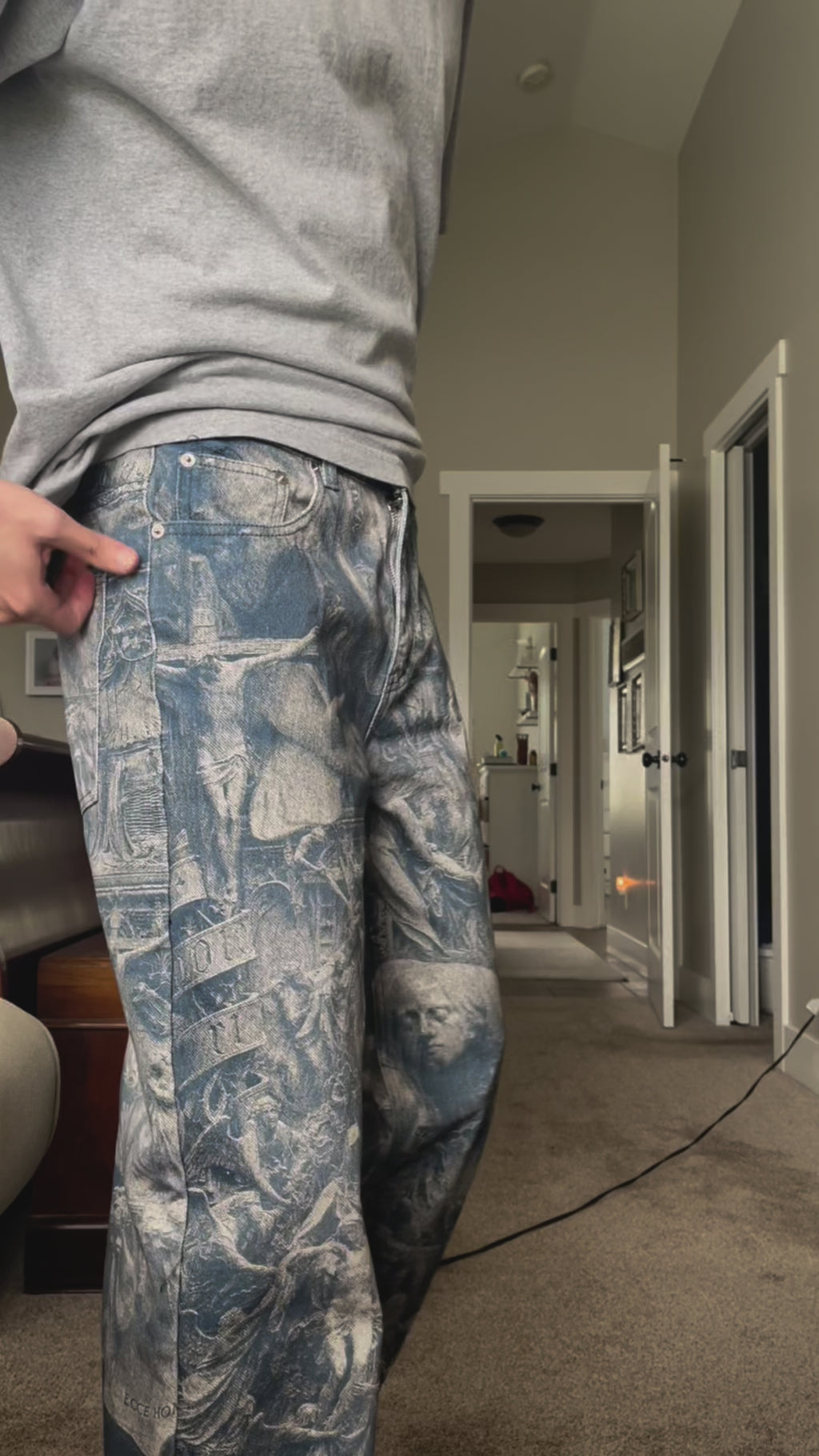 "BEHOLD THE MAN" II Jeans (Black)