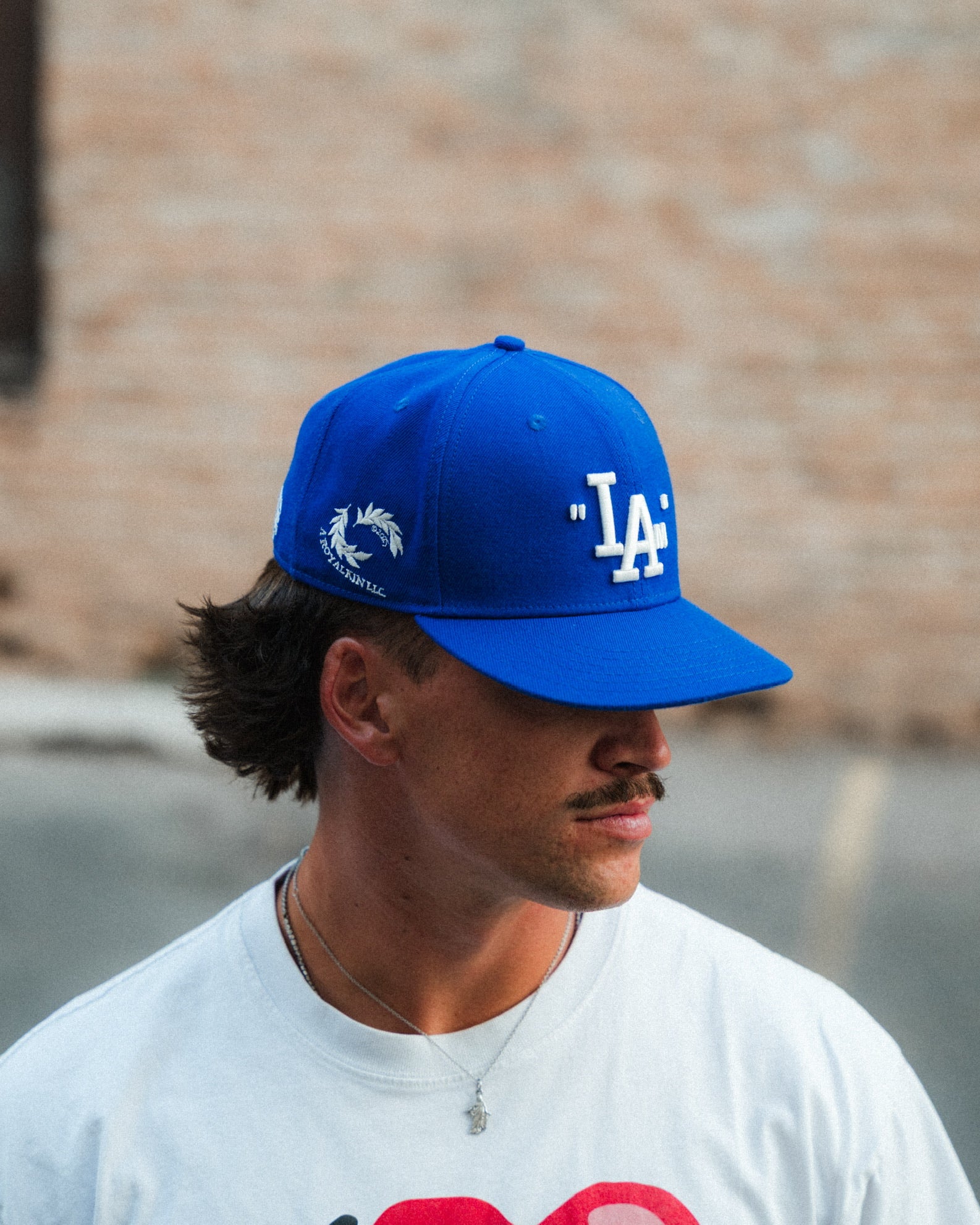 Look 06 — DODGER BLUE