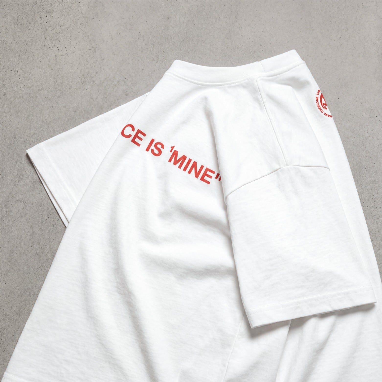 "RED LETTERS" TEE — BONE WHITE